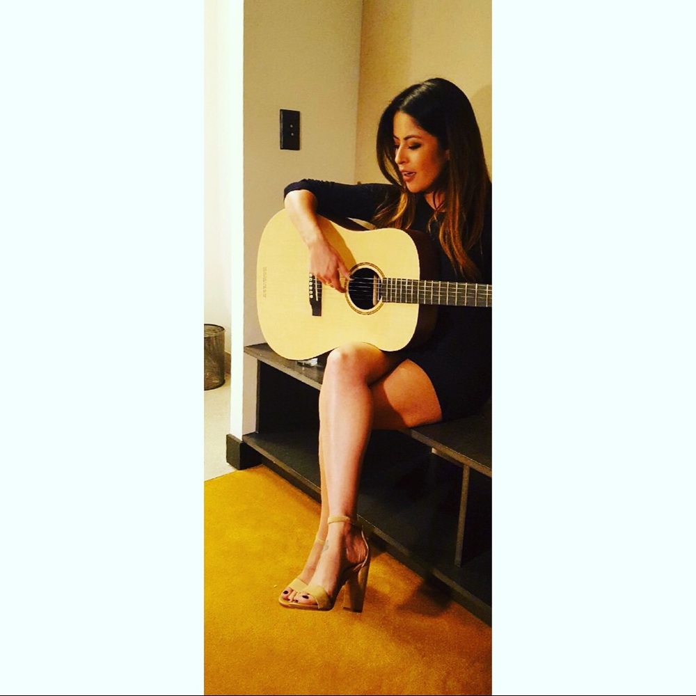 Meet your Posher, Cynthia